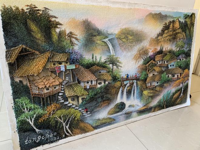 上班是生活下班是夢想!56歲保安用樹枝砂石作畫,網(wǎng)友:屈才了